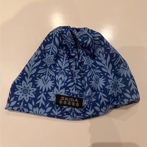 Skida Blue Floral Kids Beanie